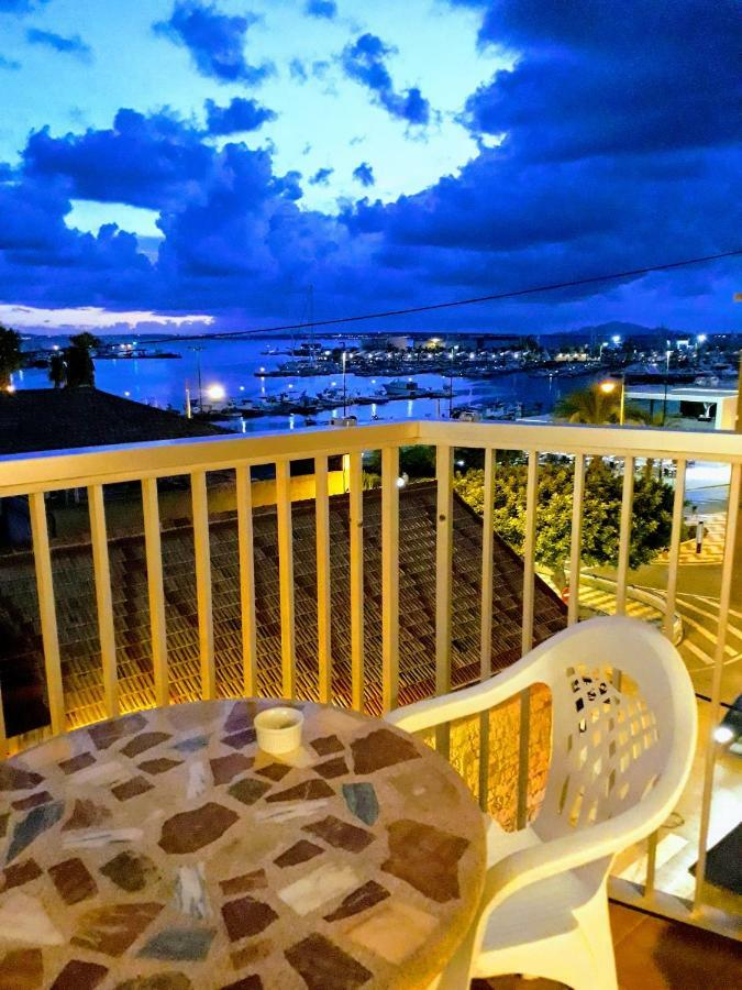 2 Bedroom'S Flat On The Beach, City Center, 1 Line Santa Pola Exteriér fotografie